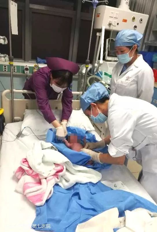 二胎生娃前反应及征兆,二胎临产了害怕得厉害