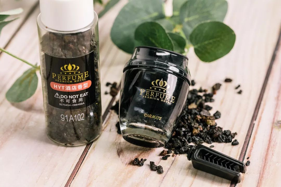 把世界上zui「火热」的石头，封进小罐，老司机一眼就沦陷