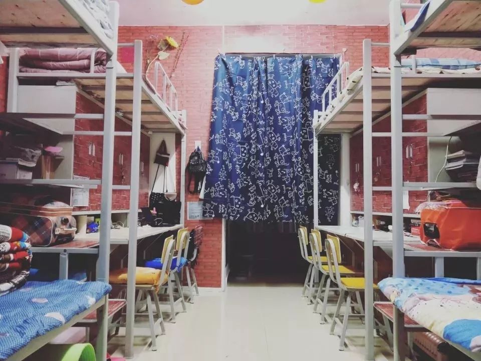 高校宿舍楼一个多少钱,河南各大学宿舍住宿条件怎么样