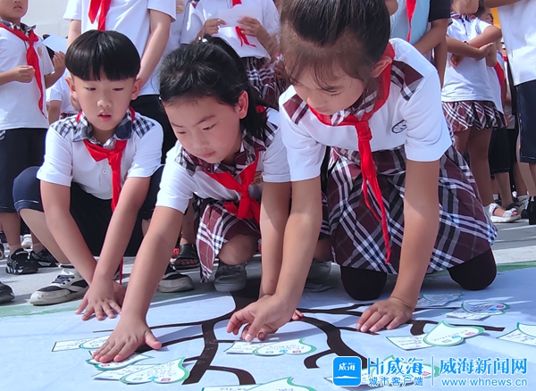 探访明湖路学校:高颜值智能化让人看了就想上学