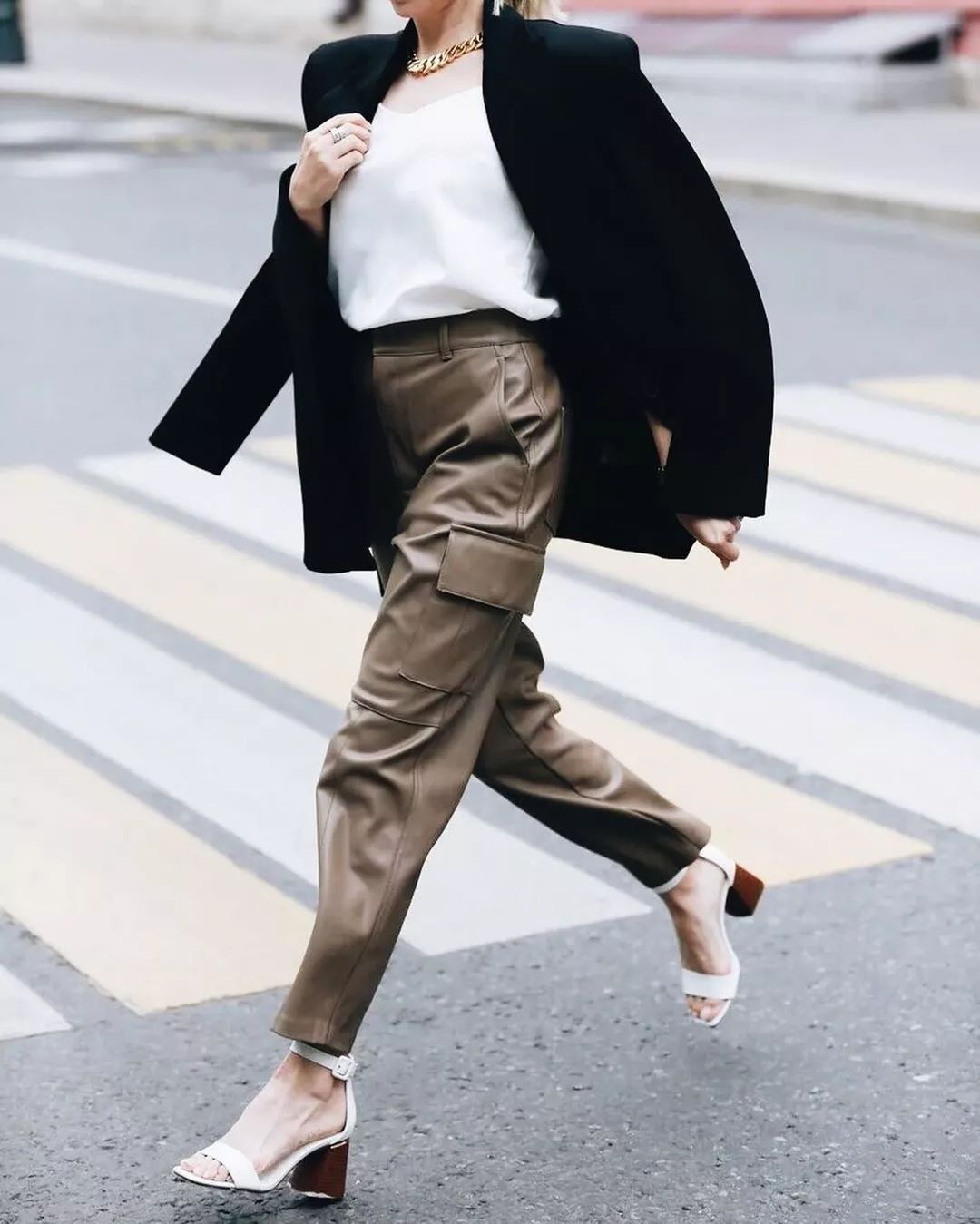 今年秋装流行什么款,今年秋装