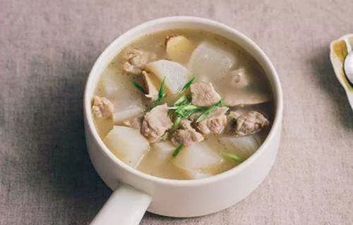 感冒咳嗽有白痰吃什么止咳化痰药,反复咳嗽一款汤润肺清燥止咳化痰