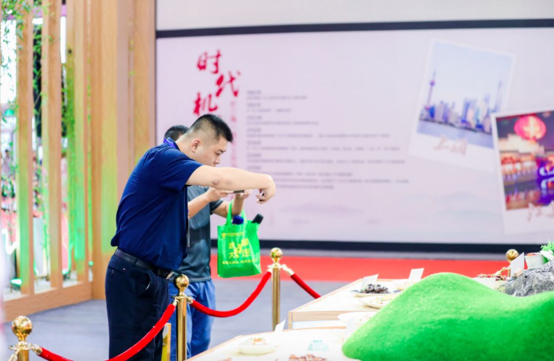 一边逛吃，一边剁手！这场美食狂欢实在太馋人，错过明天就要再等一年！