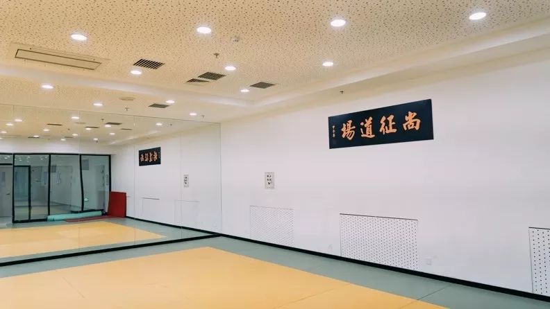 新生入学适应指南,新生入学指南学校视频