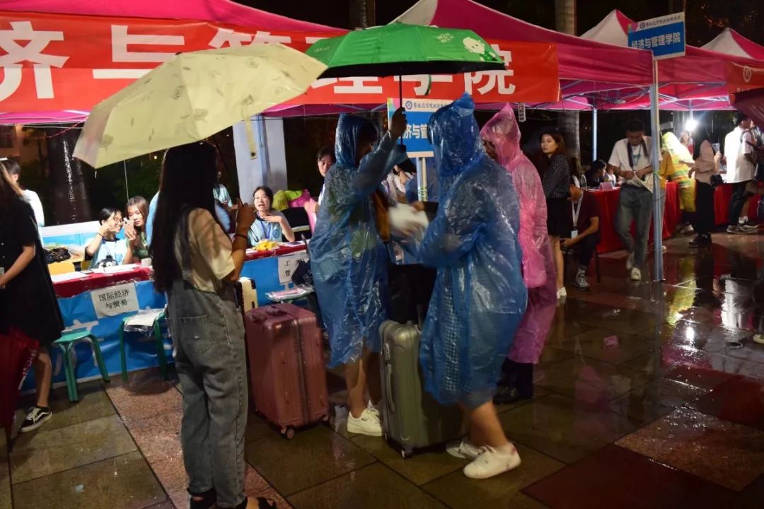 最美不过初相见不期而遇,最美不过初相见一路走好