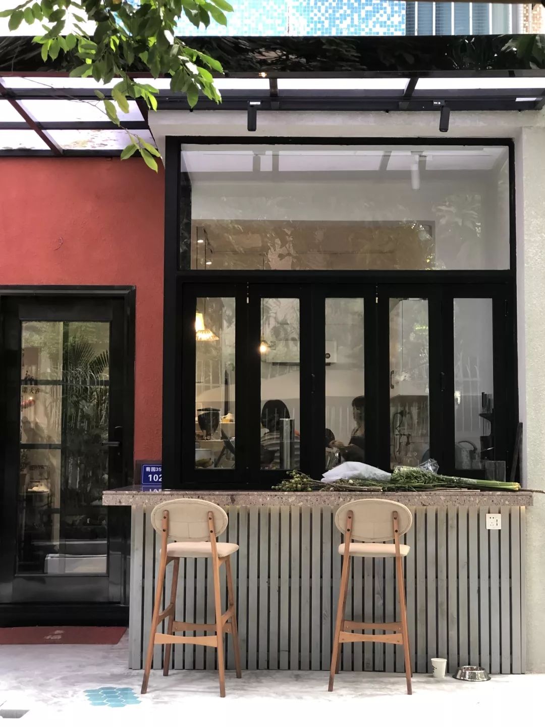 汕头|闹市取静，院子里飘出来虹吸的咖啡香气