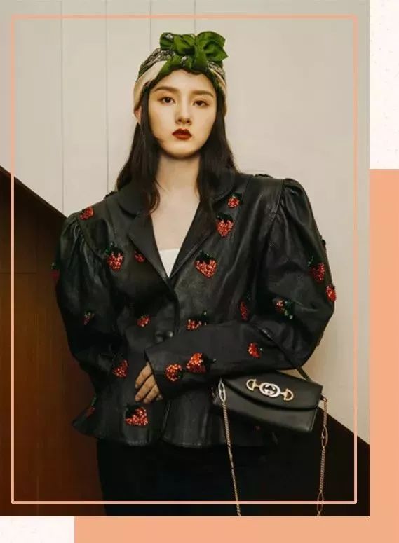 流行的发型发带,最近流行发带发型