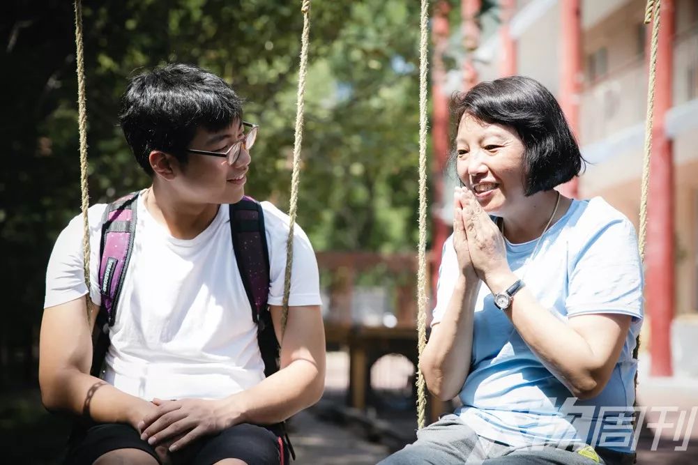 12个零零后跟拍12年,性格迥异的他们会长成怎样的大人