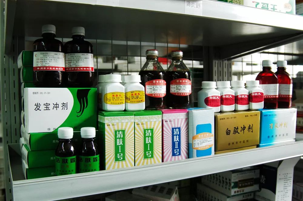 徐州市中医院皮肤科专家门诊表,徐州市中医院皮肤科全国排名