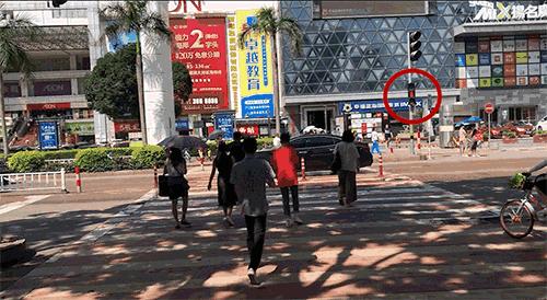 西安抓拍行人闯红灯,西安抓拍闯红灯视频