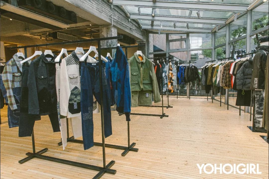 逛逛街女装,逛日本女装品牌专柜
