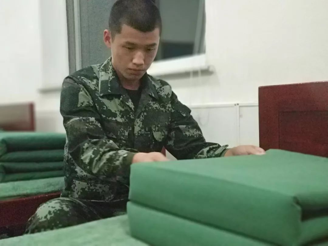 军营之星,新兵军营之星