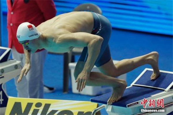 鍙规伅瓒崇悆,鍙规伅鎴樼