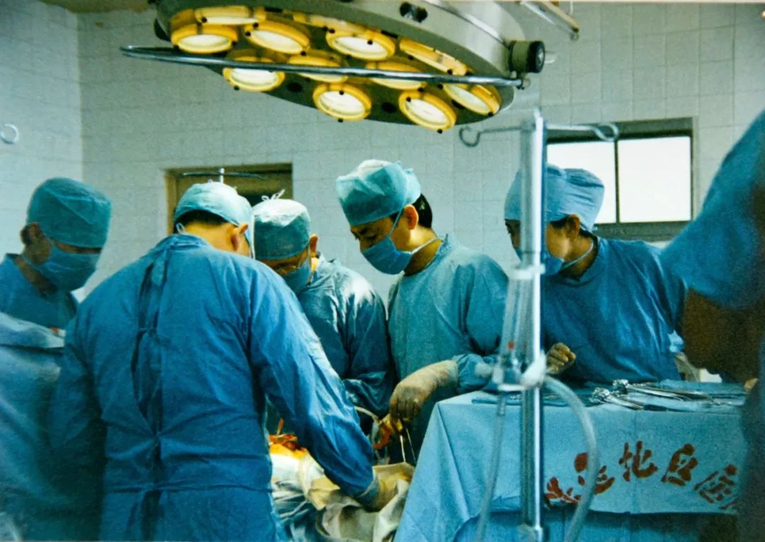 医路前行图,医路历程十六年