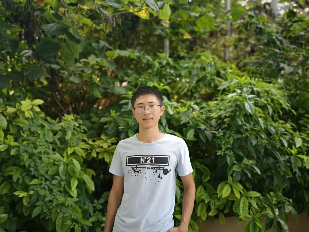 雏鹰之名激励你我