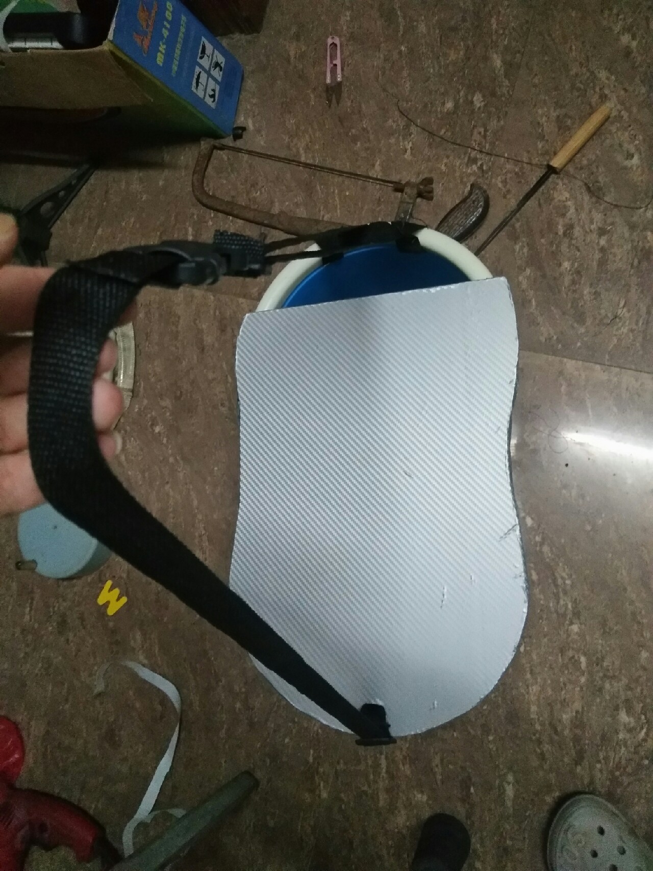 钓桶改装,水桶怎么改装钓桶