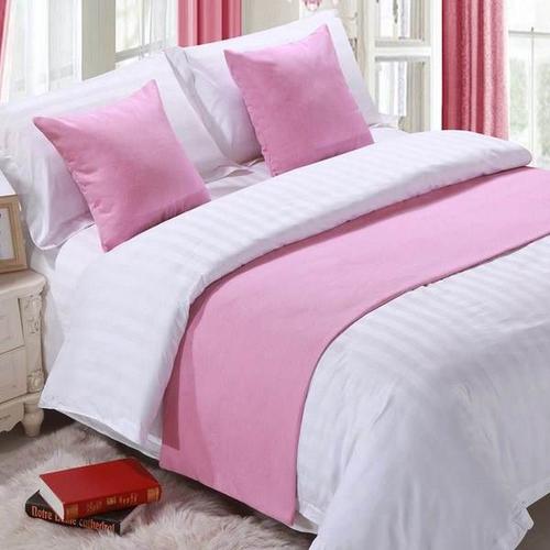 为啥酒店床上面有一层布,为什么酒店有个床布