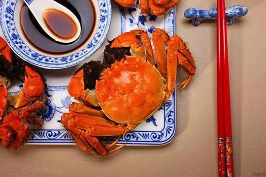 吃螃蟹有八大禁忌,吃螃蟹的人一定要忌口吗
