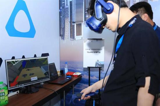 htcvivevr2019,htcvive2022