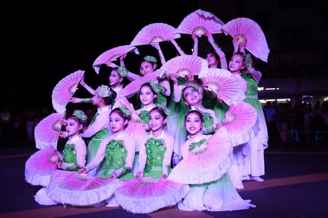 上海旅游节花车巡游2007,上海旅游节花车巡游图片视频