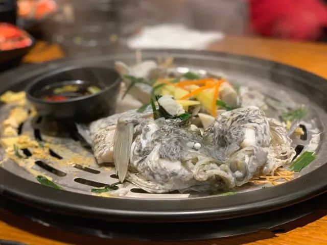 何以慰藉秋日里的国庆假期？当然是吃蟹！魔都吃蟹攻略，平价豪华全都有