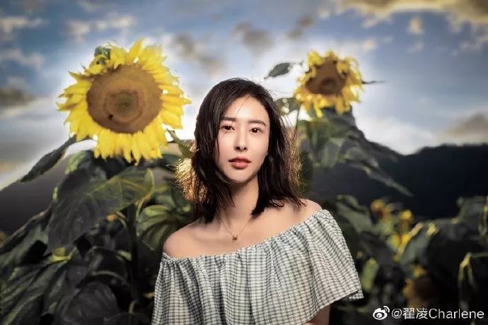 闈犳壆涓戣蛋绾㈢殑缃戠孩,闈犳檼涓戠収鐖嗙孩