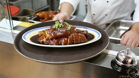 做了40年茶餐厅的兄弟俩，在人广又开了家「宝藏茶冰室」，刚开就爆了