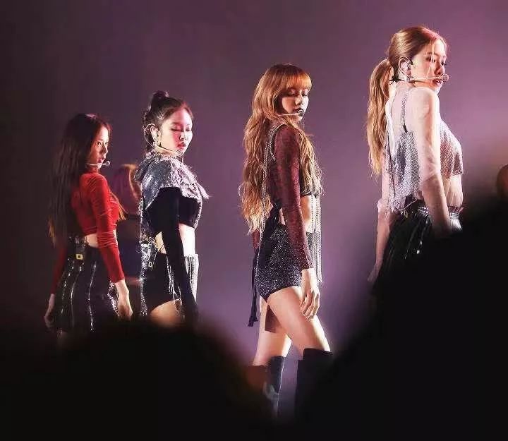 这个女团的时尚资源像开了挂