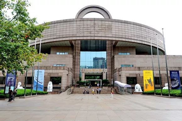 「赠票」晒出你和中国上海国际艺术节的故事，广播君请你去看《平夏斯·祖克曼与阿德莱德交响乐团森林音乐会》