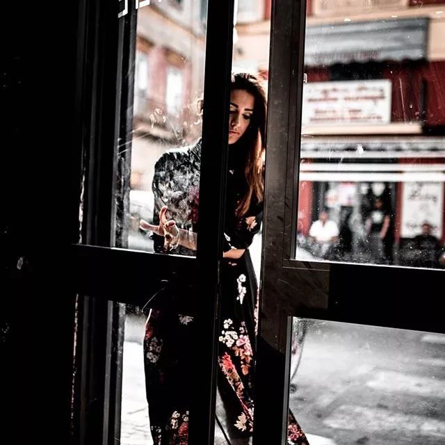 赞美女孩子的万能话术,高情商的赞美女孩子语句