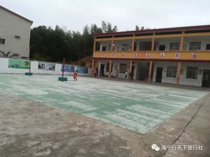 公益活动温暖出发让爱在心中,公益活动温暖出发让爱在心中传递