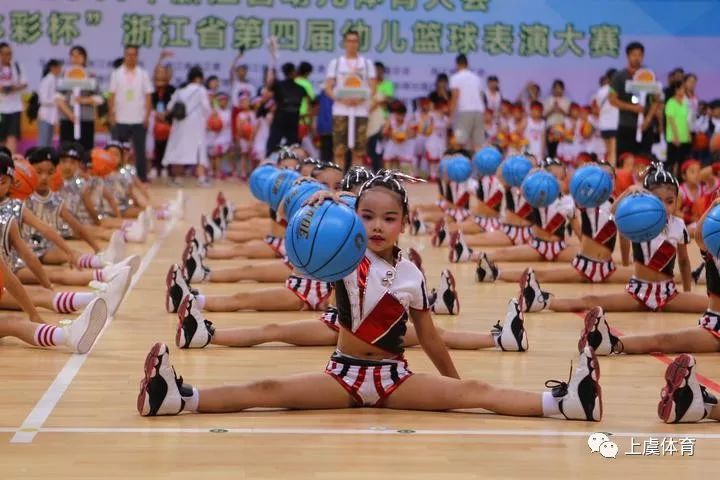 再出发乒乓球舞蹈,再次出发舞蹈完整版成毅