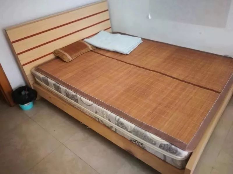 厦门最新租房1000元以下,厦门2024年租房价格趋势