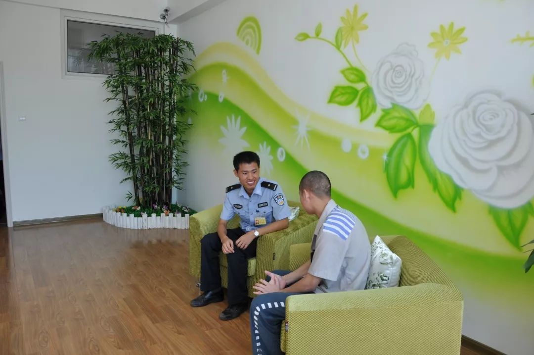 头条|让文化的鲜花开满大墙内外——福建省未管所开展文化兴所纪实