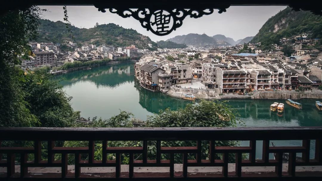 惊艳！日本小哥“约会”最美贵州