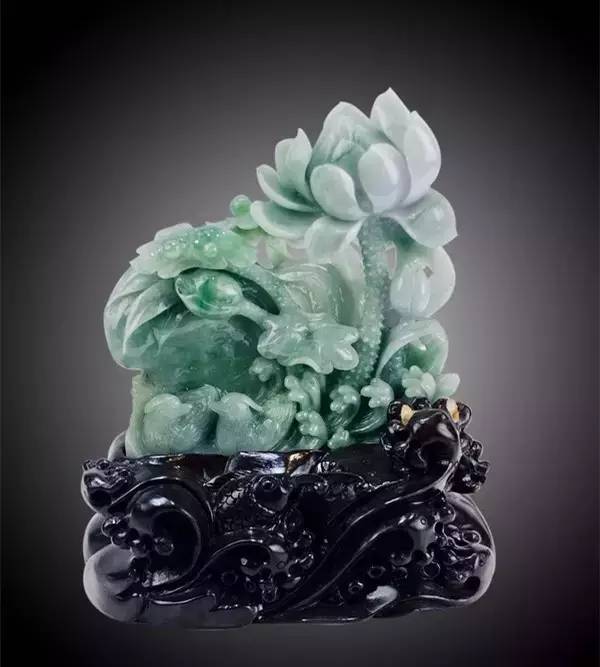 美玉“开花”,艳而不俗