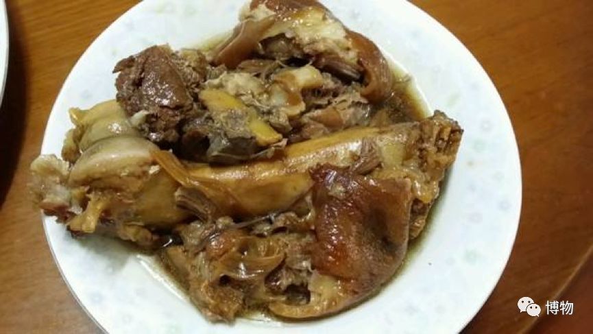 大猪蹄子可恨，大猪肘子就可爱了