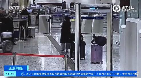 代购一月挣30万,代购逃税300万被判几年