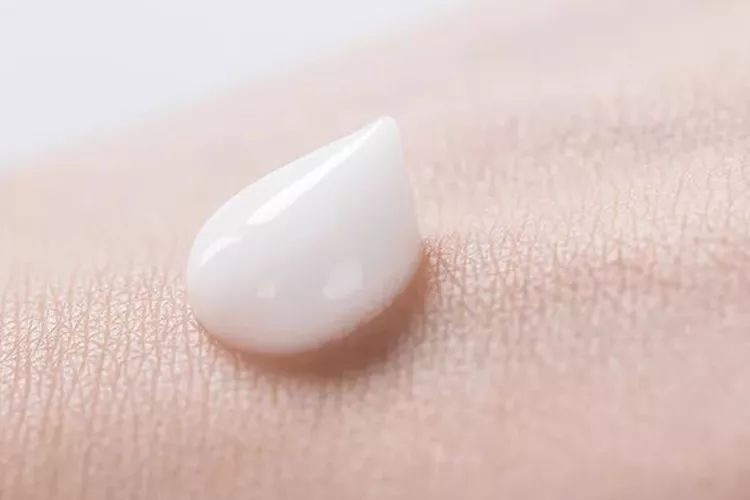 秋冬超级爆款面霜医用,秋冬面霜保湿滋润成人用推荐国货