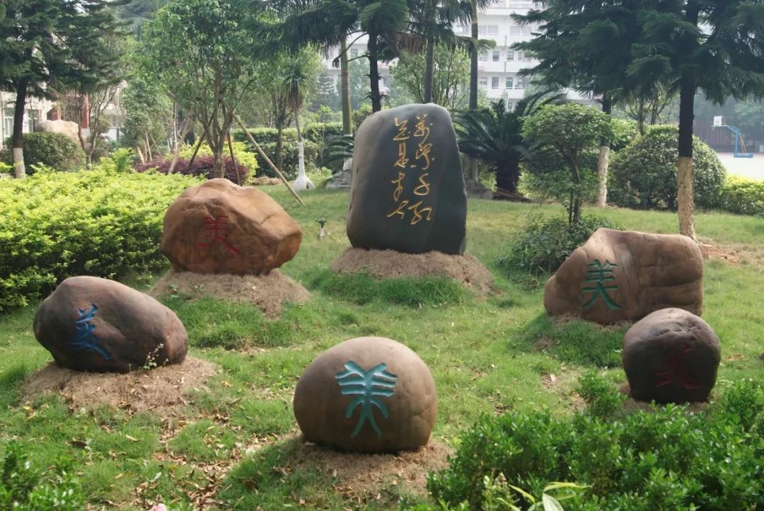 强势来袭！柳州这些风景如画的校园，你最爱哪一款？