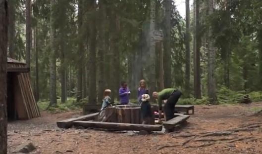 一个极为奇特的旅馆,三个极度奇特的酒店