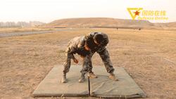 被锁喉擒拿基本功训练,反擒拿格斗致命技术