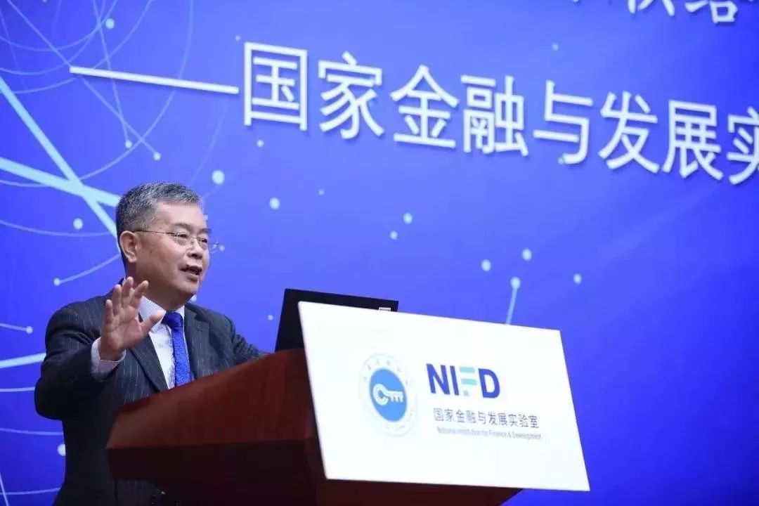 金融爱好者怎么系统学习知识,金融知识的入门学习