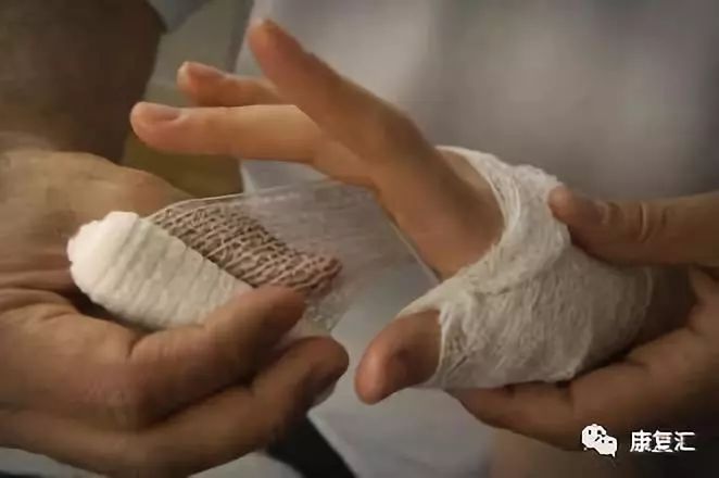 医疗急救伤口处理常识教程,伤口处理正确方法小技巧