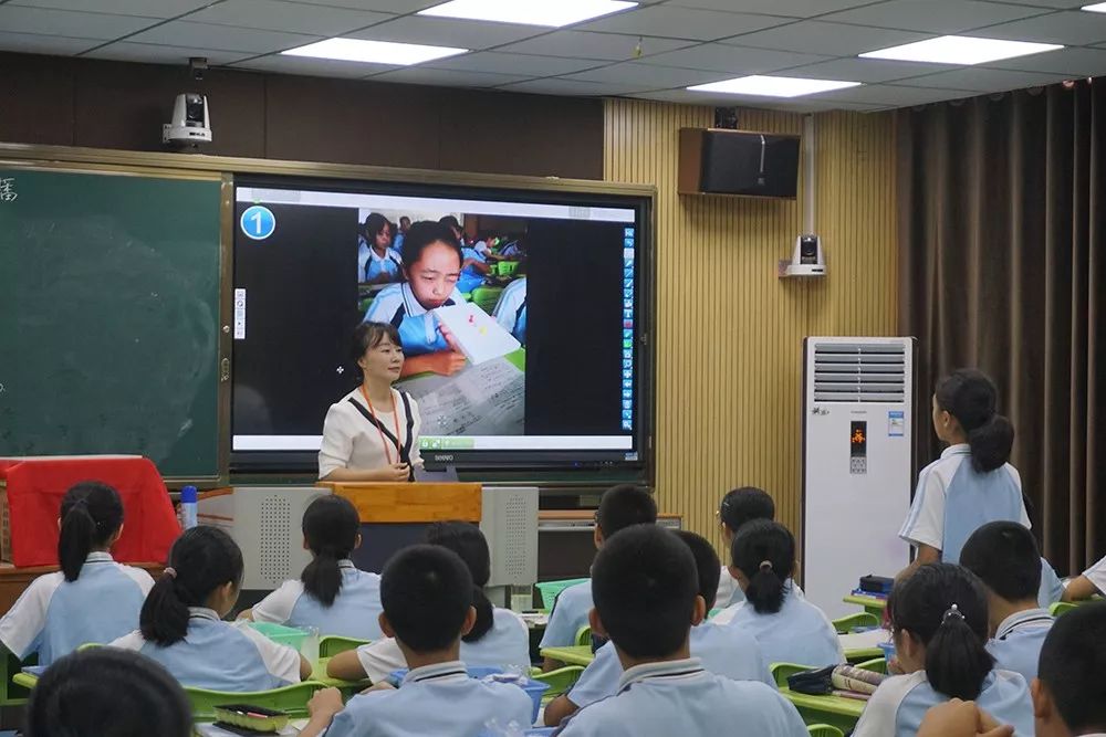 福州杨桥中学：*党**员先锋显风采引领教改见成效