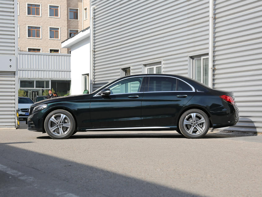 标配10气囊的suv,mkz可变悬挂