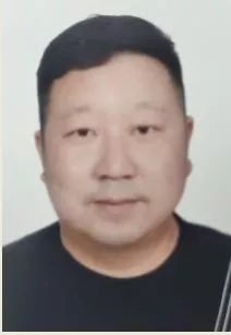 他们开车的，快把他们“揪”出来