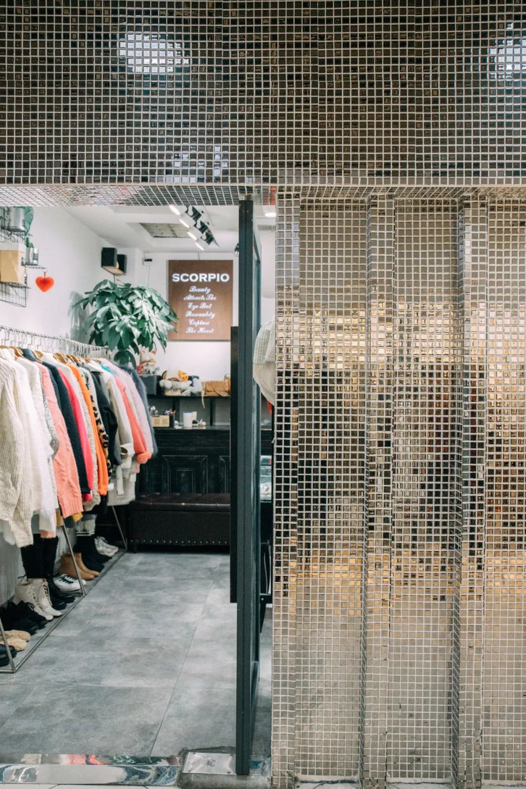 重庆地下商场建议去么,地下商场重庆