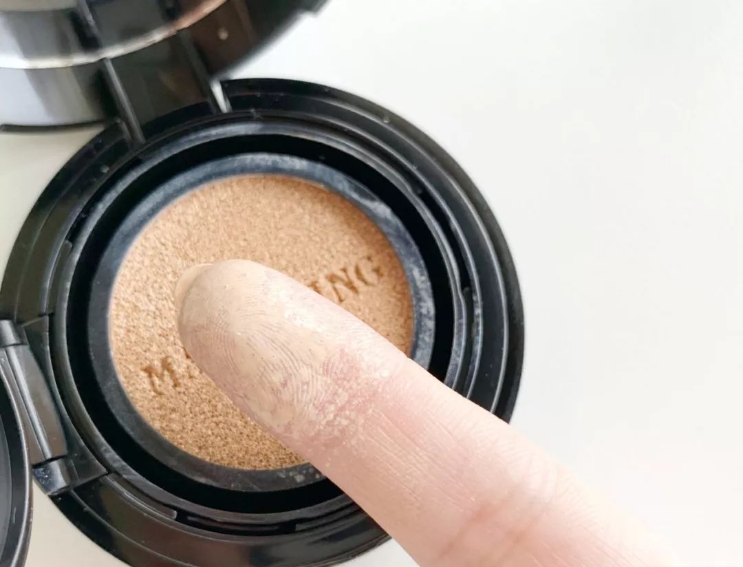 底妆和彩妆选哪个品牌好一点,新手底妆彩妆全套推荐哪款好用呢