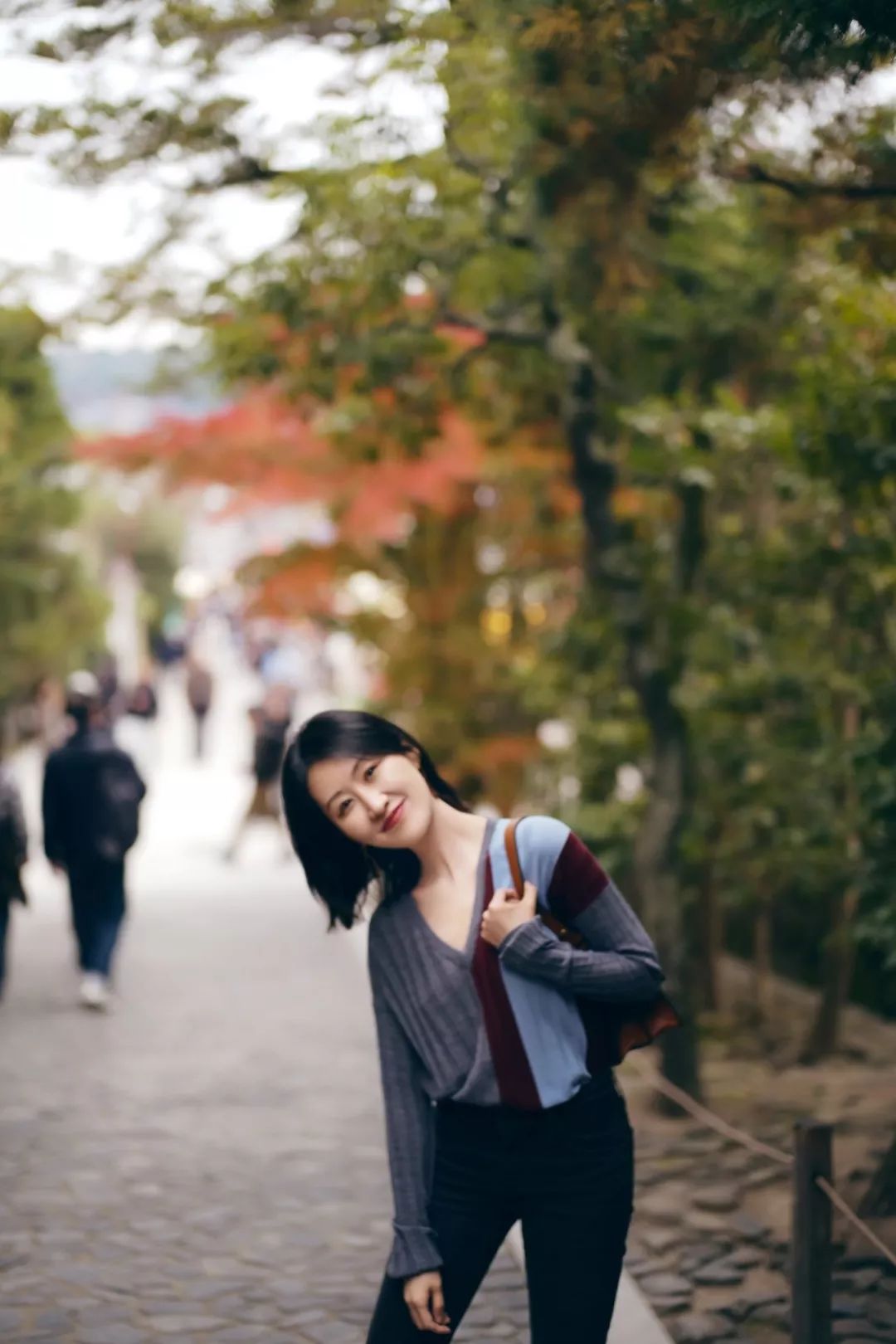 打破秋冬沉闷感单品,秋冬拒绝臃肿沉闷